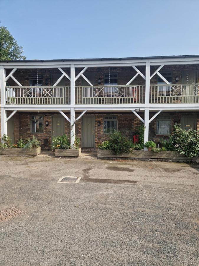 The Bosville Arms Rudston 外观 照片